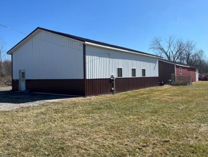More Photos Of 45625 Middle Ridge Rd, Amherst Warehouse For Sale