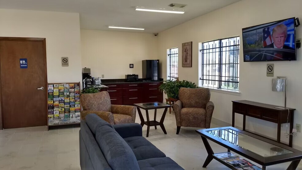More Photos Of 2605 S Range Ave, Denham Springs Hotel For Sale