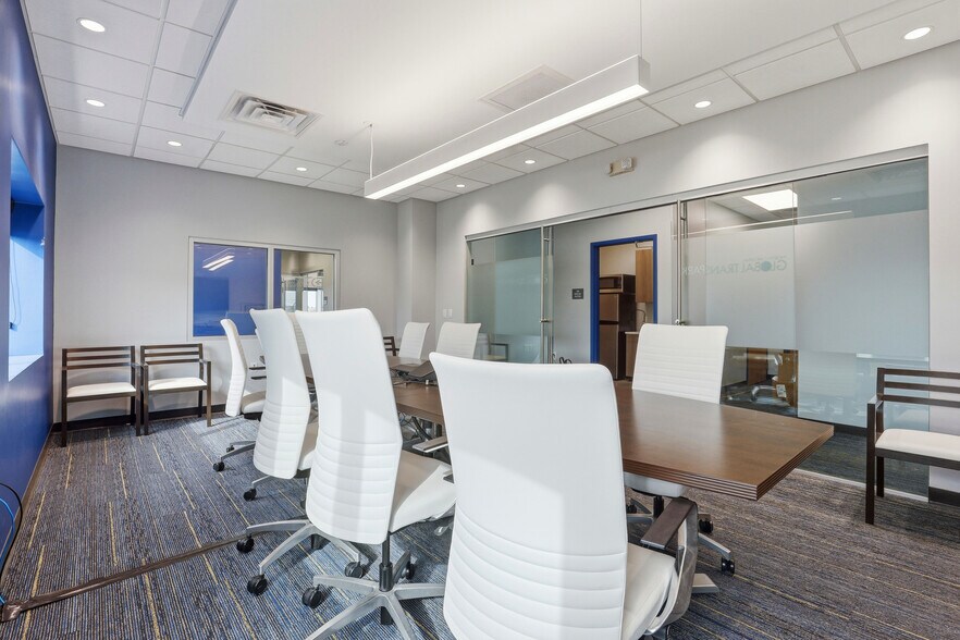 More Photos Of 2780 Jetport Rd, Kinston Office For Lease