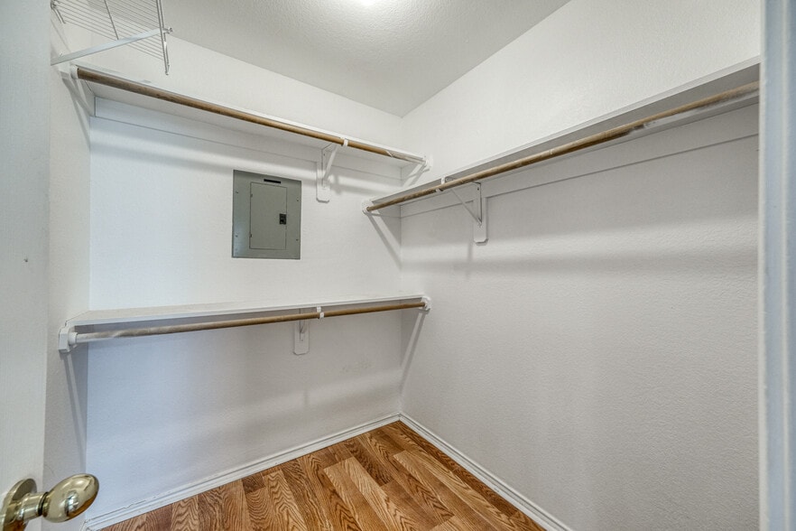 More Photos Of 761 Olive Branch Rd, Brock Apartments For Sale