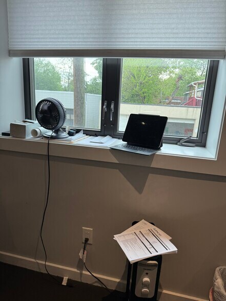 More Photos Of 255 Leonia Ave, Bogota Light Manufacturing For Lease