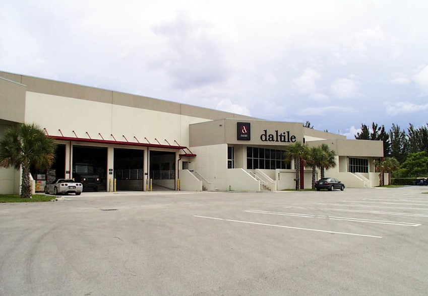 More Photos Of 8800 NW 13th Ter, Miami Warehouse For Lease