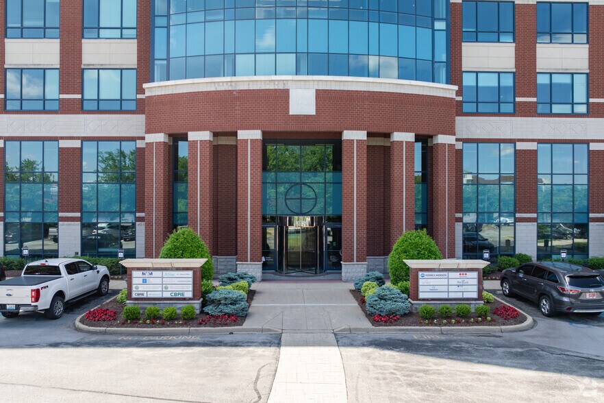 More Photos Of 10200 Forest Green Blvd, Louisville Coworking Space