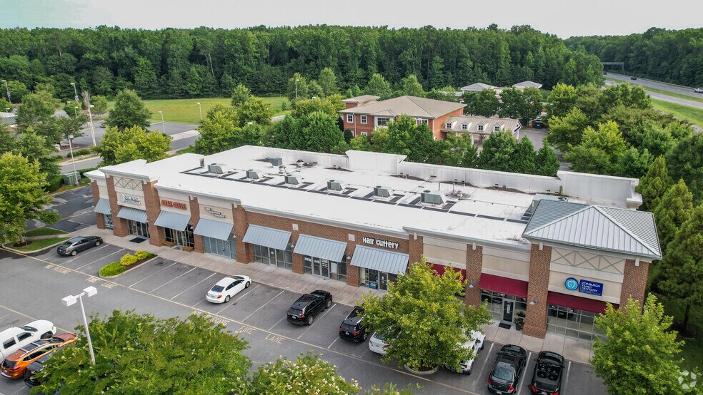 More Photos Of 200 Carmichael Way, Chesapeake Freestanding For Lease