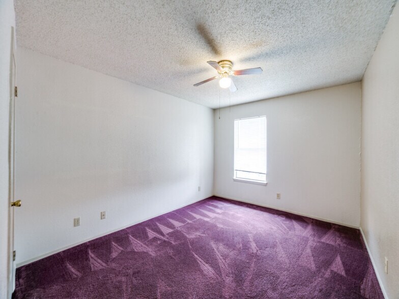 More Photos Of 7737 Skolout St, San Antonio Apartments For Sale