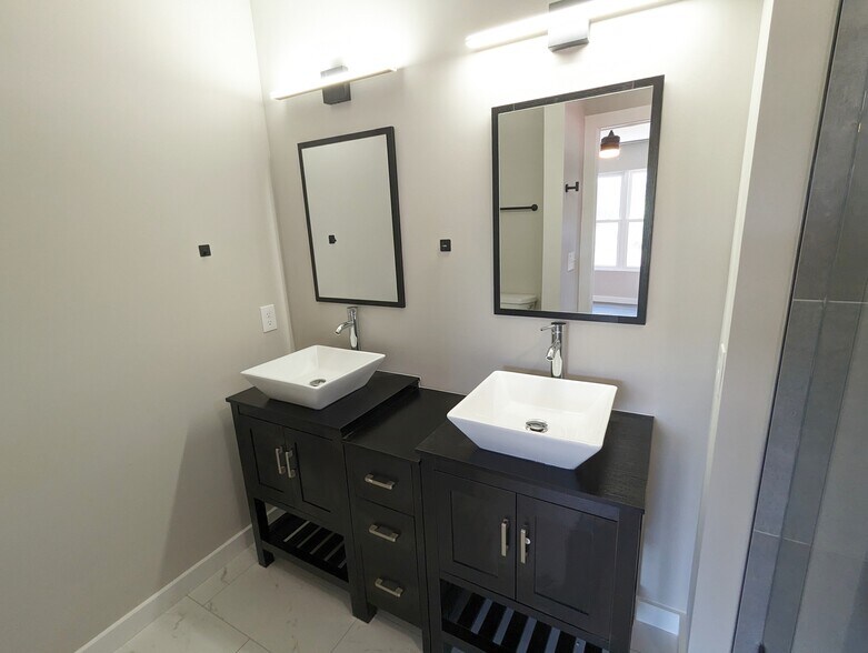 More Photos Of 308-314 Howard St, Durham Apartments For Sale