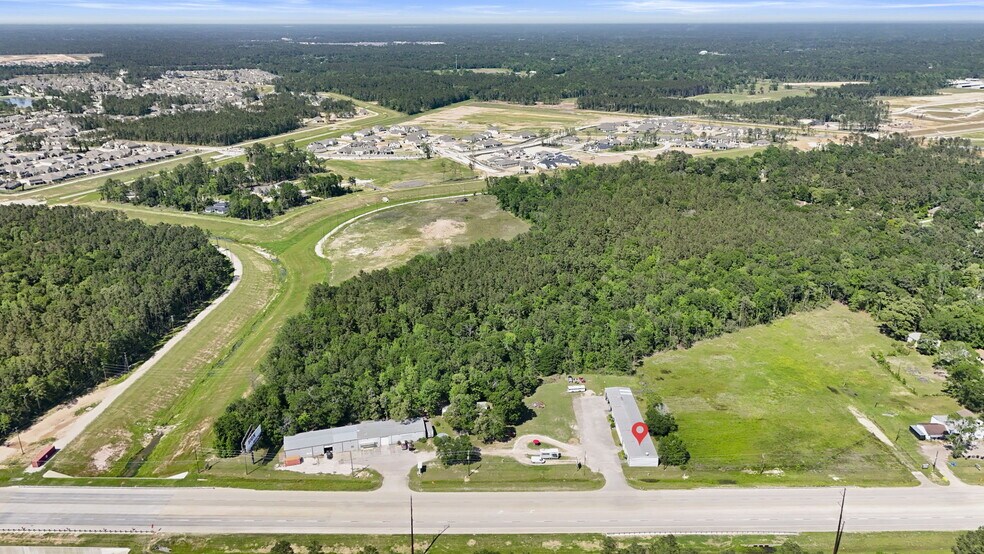 More Photos Of 18083 FM 1314 Rd, Conroe Warehouse For Lease