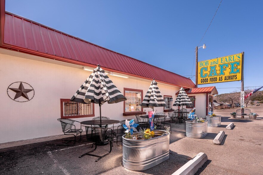 More Photos Of 1118 Robinson Ave, Trinidad Restaurant For Sale