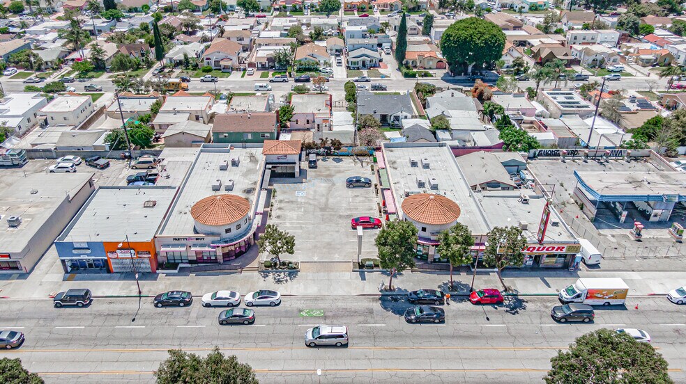 More Photos Of 3006 Florence Ave, Huntington Park Storefront For Sale