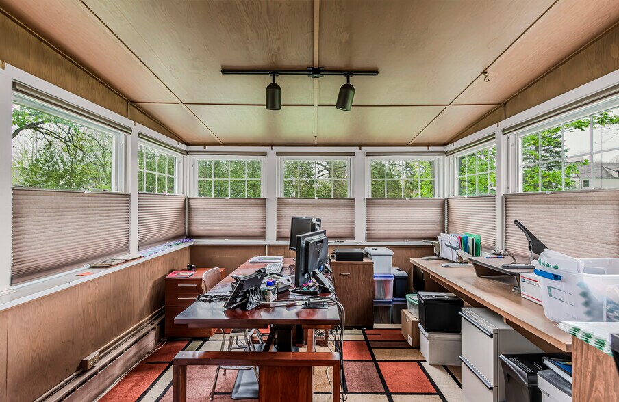 More Photos Of 2810 Genesee St, Utica Office For Sale