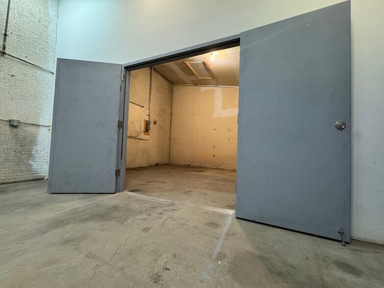 More Photos Of 36730 Democracy Dr, Trinidad Warehouse For Lease