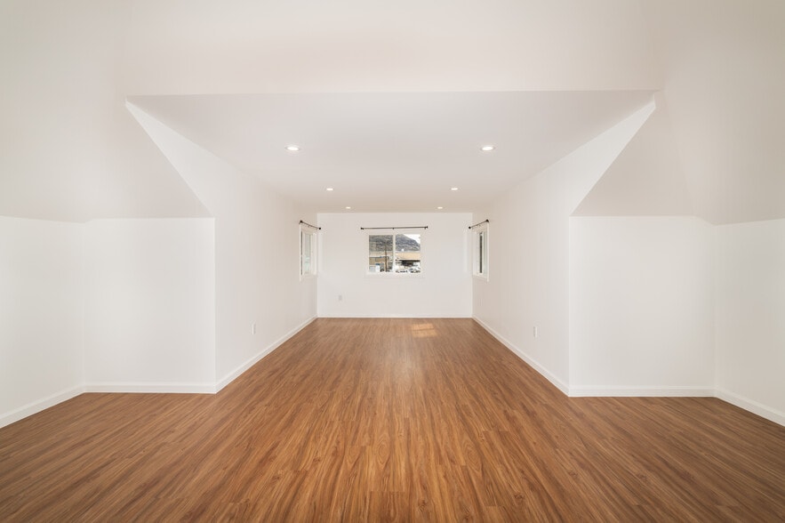 More Photos Of 85-35 Army St, Waianae Apartments For Sale