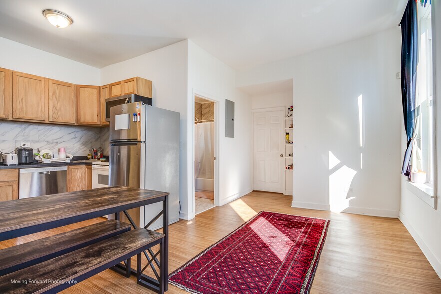 More Photos Of 1900 S Throop St, Chicago Apartments For Sale