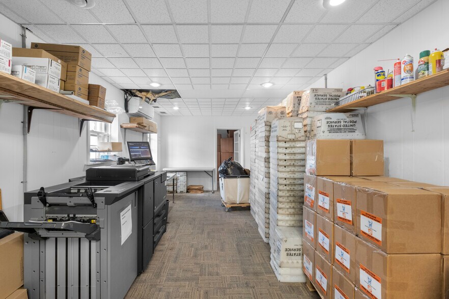 More Photos Of 1315 Harding Hwy, Richland Office Residential For Sale