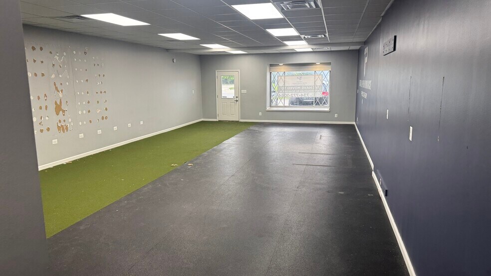 More Photos Of 2474-2486 Orchard Lake Rd, Keego Harbor Unknown For Lease
