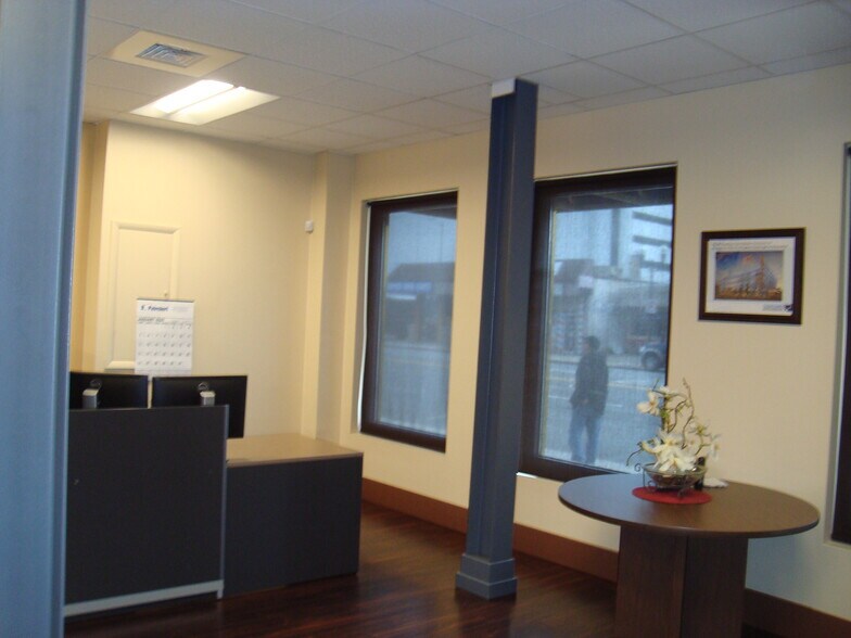 More Photos Of 2311 Atlantic Ave, Atlantic City Storefront Retail Office For Sale