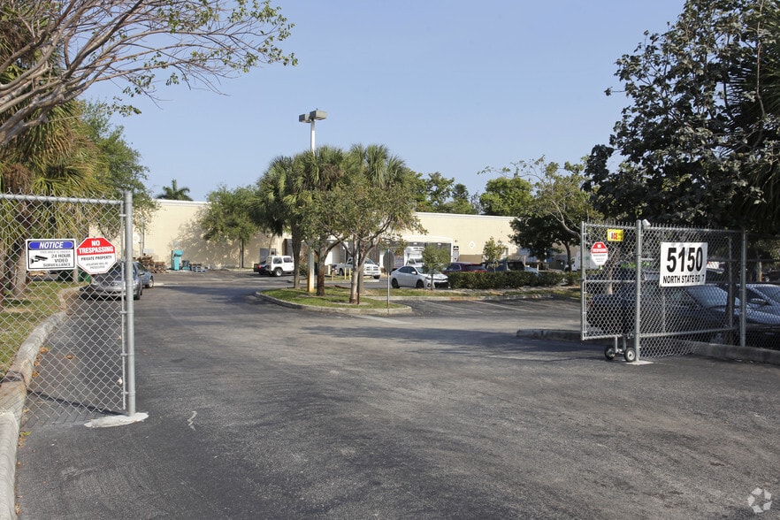 More Photos Of 5150 N State Road 7, North Lauderdale Refrigeration Cold Storage For Lease