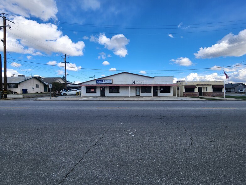 More Photos Of 440 E St, Wasco Restaurant For Sale