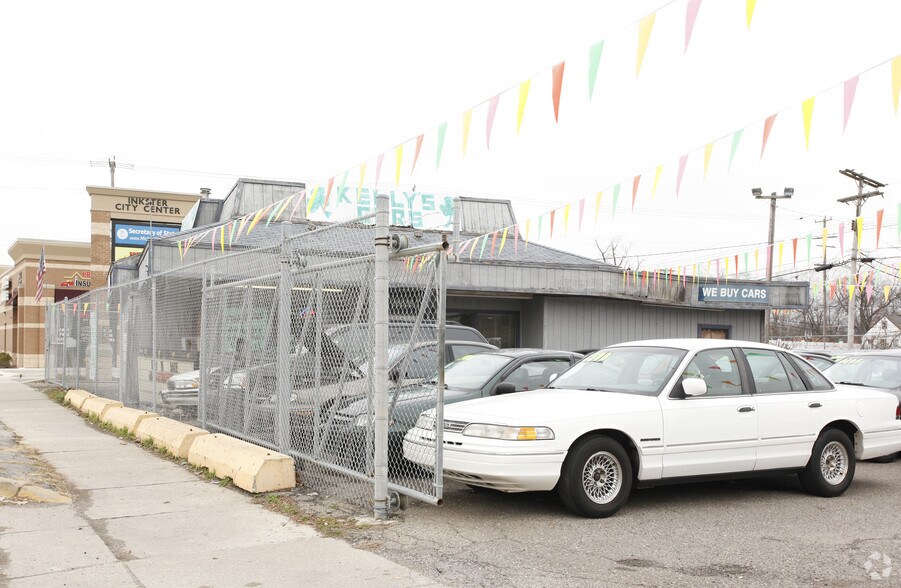 More Photos Of 26639 Michigan Ave, Inkster Auto Dealership For Sale