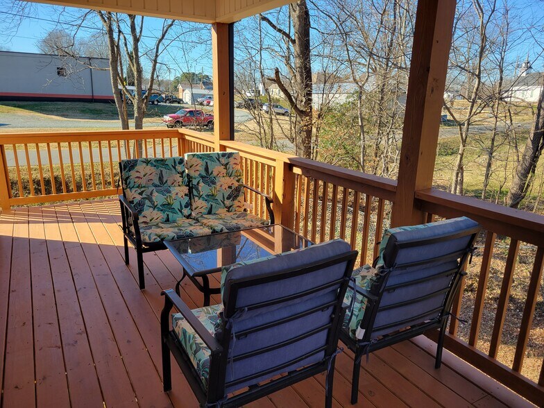 More Photos Of 109 E Highfill Ave, Liberty Apartments For Sale