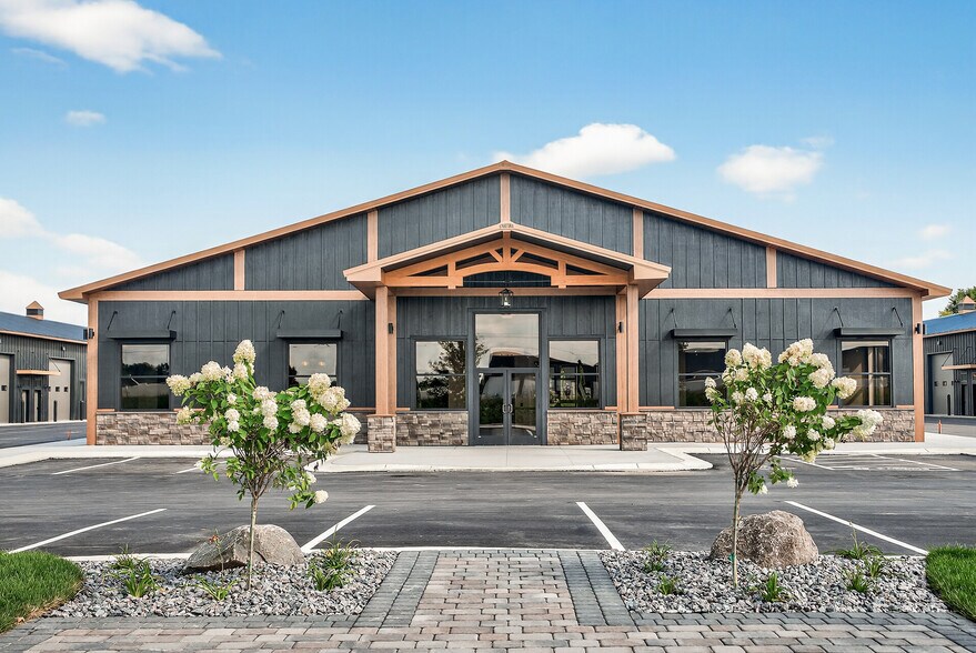 More Photos Of 7040 Kaeding Ln NE, Albertville Industrial For Sale