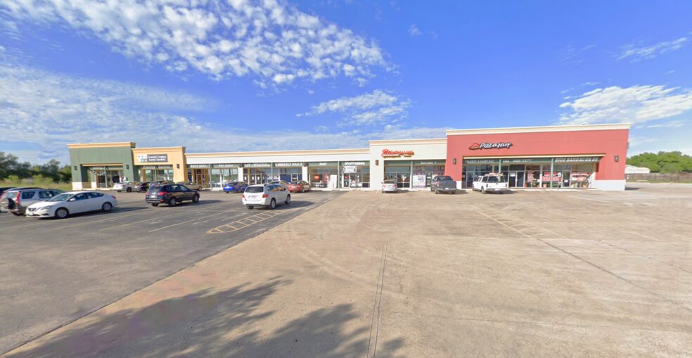 More Photos Of 9815 Culebra Rd, San Antonio Storefront For Lease