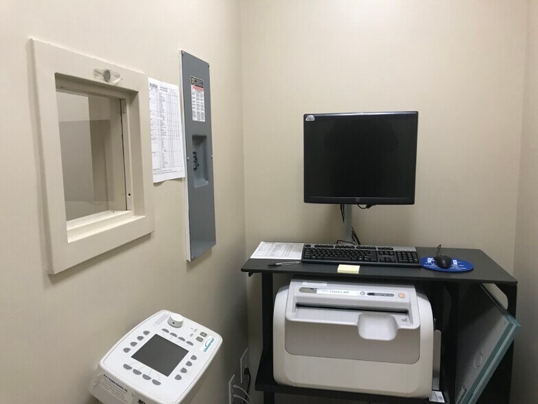 More Photos Of 6840 Peachtree Industrial Blvd, Atlanta Medical For Lease