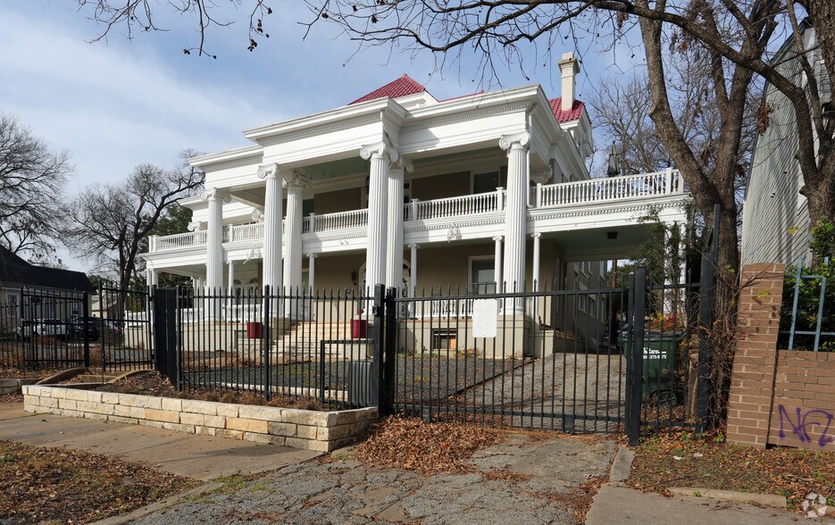 More Photos Of 1806 Rio Grande St, Austin Medical For Lease