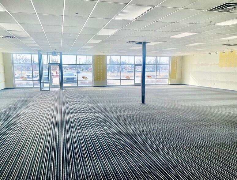 More Photos Of 9782-9784 E US 36 Hwy, Avon Unknown For Lease