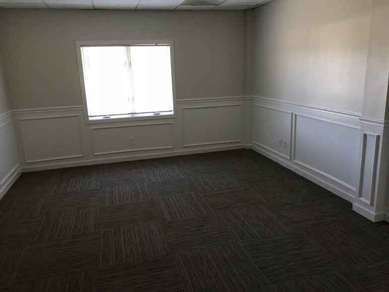 More Photos Of 2214 Route 37 E, Toms River Office For Lease