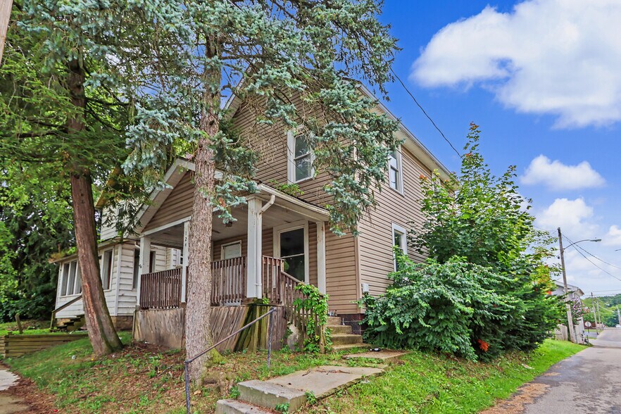 More Photos Of 187 Penn Ave, Mansfield Multifamily For Sale