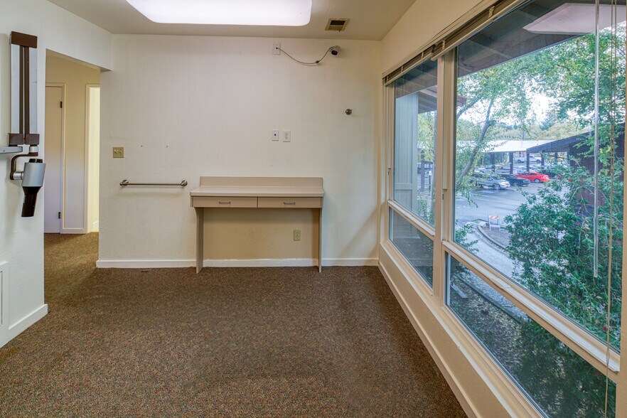 More Photos Of 520 La Gonda Way, Danville Medical For Lease