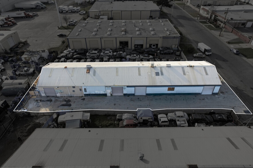 More Photos Of 3540 La Grande Blvd, Sacramento Service For Lease