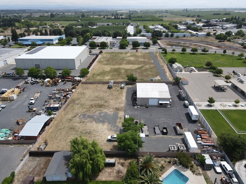 More Photos Of 1003 Wakefield Dr, Oakdale Land For Sale