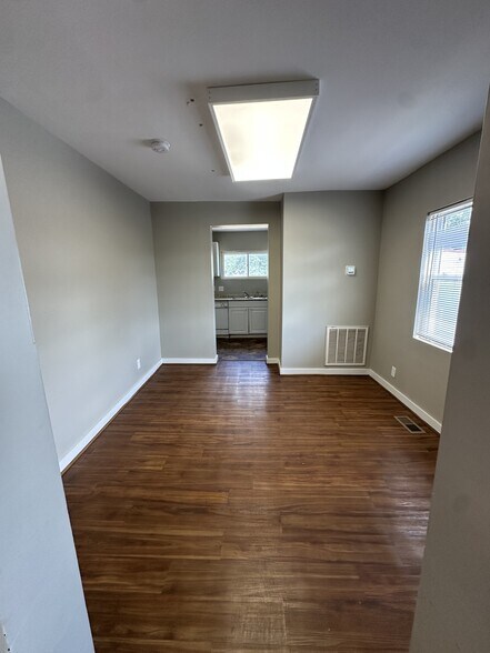 More Photos Of 2412 Felts Ave, Nashville Office For Lease