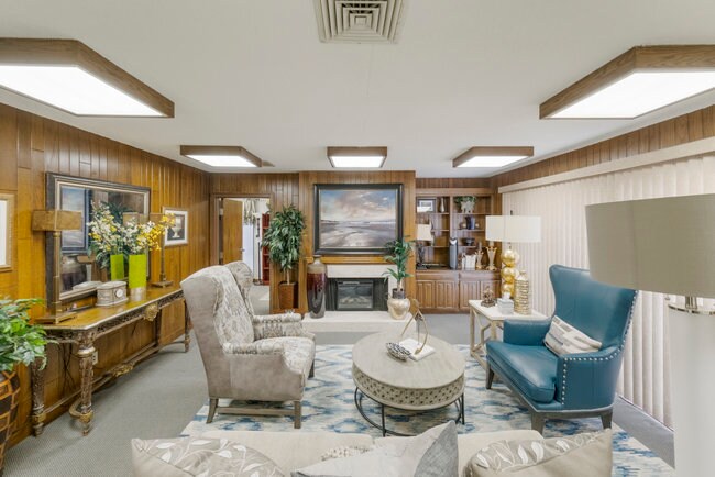 More Photos Of 1719 E 71st St, Tulsa Office Residential For Sale
