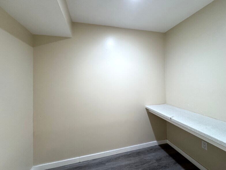 More Photos Of 815-821 Webster St, Oakland Storefront Retail Office For Lease