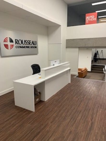 More Photos Of 455 Rue Notre-Dame E, Montréal Loft Creative Space For Sale