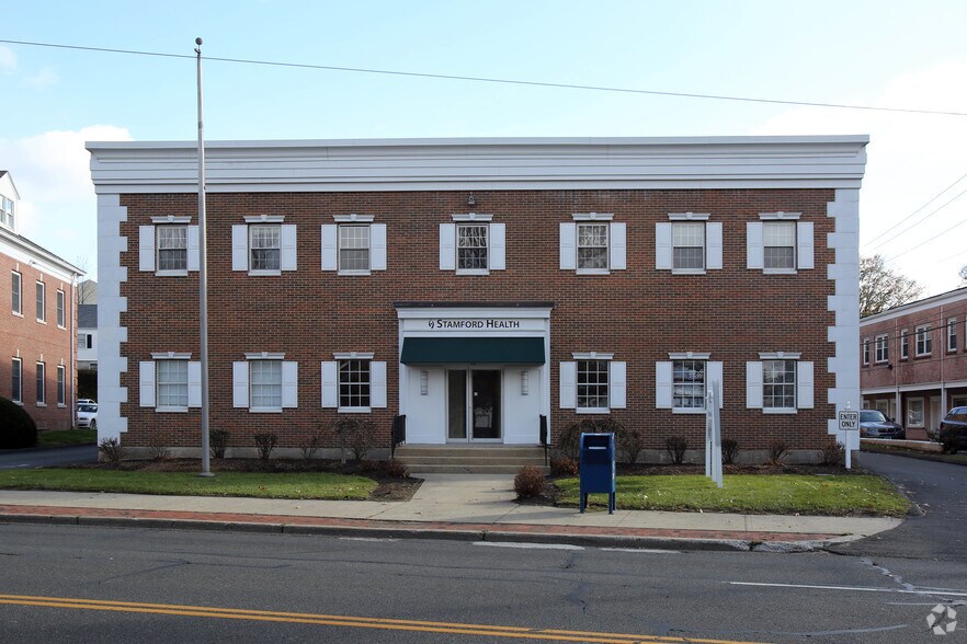 More Photos Of 69 East Ave, Norwalk Medical For Lease