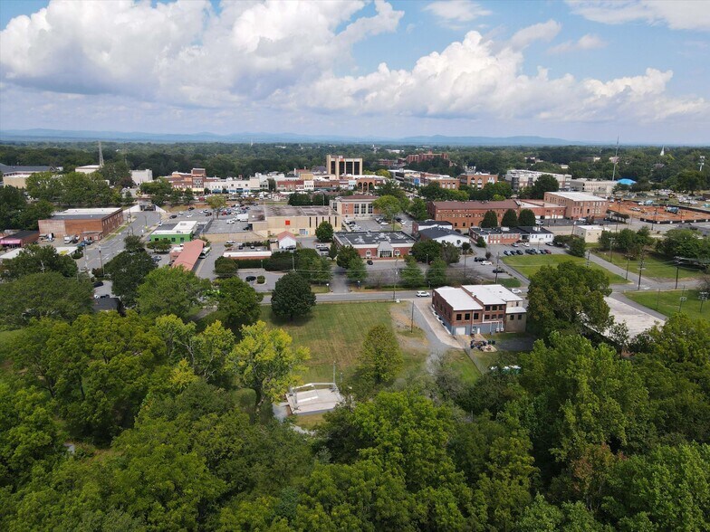 More Photos Of , Hickory Unknown For Sale