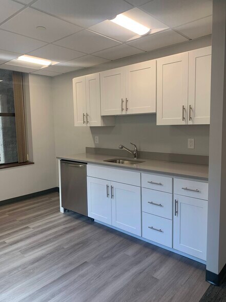 More Photos Of 77 Summer St, Boston Office For Lease