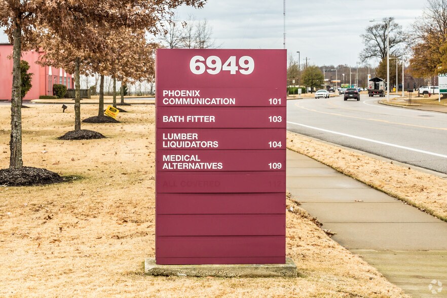 More Photos Of 6949 Appling Farms Pky, Memphis Warehouse For Lease