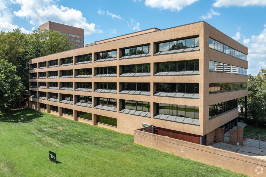 More Photos Of 10480 Little Patuxent Pky, Columbia Unknown For Lease