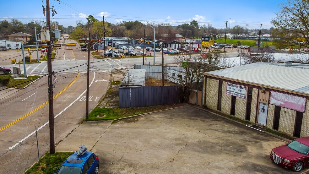 More Photos Of 2510 Shaver St, Pasadena Warehouse For Sale
