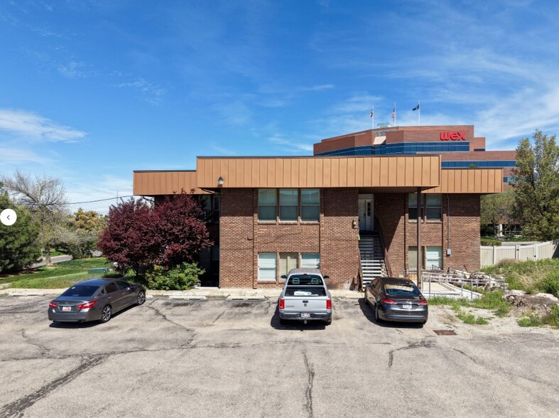 More Photos Of 1117 Country Hills Dr, Ogden Apartments For Sale