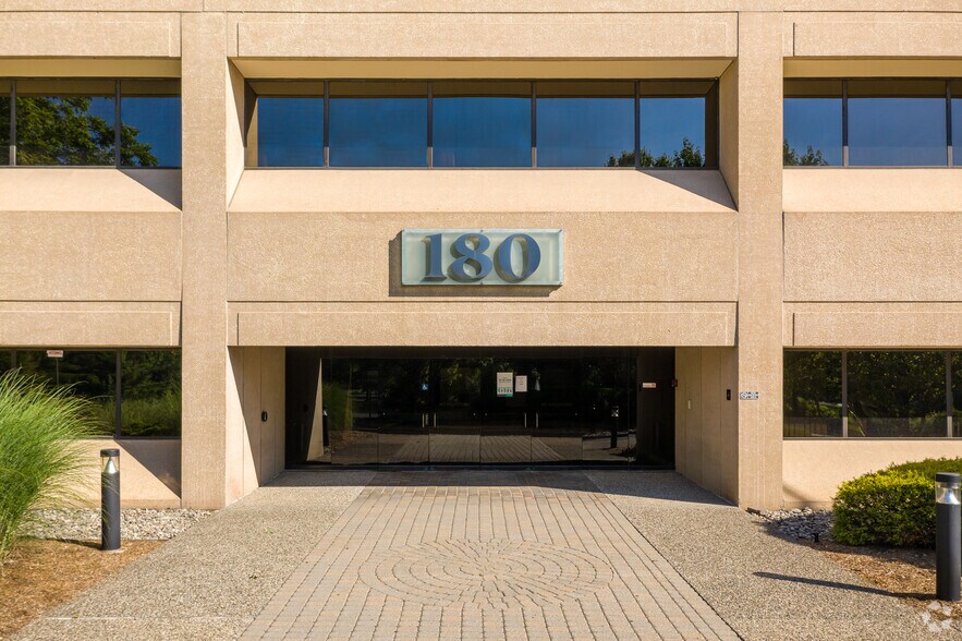 More Photos Of 180 Mount Airy Rd, Basking Ridge Office For Lease