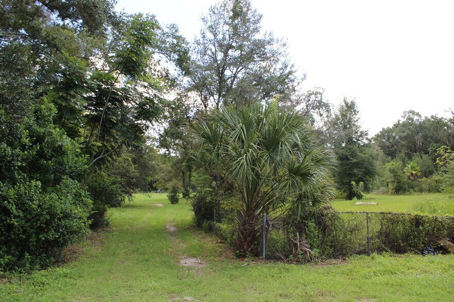 More Photos Of 5139 N Apopka Vineland rd, Orlando Land For Sale