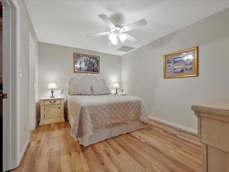 More Photos Of 3205 Sam Rayburn, Brookeland Apartments For Sale