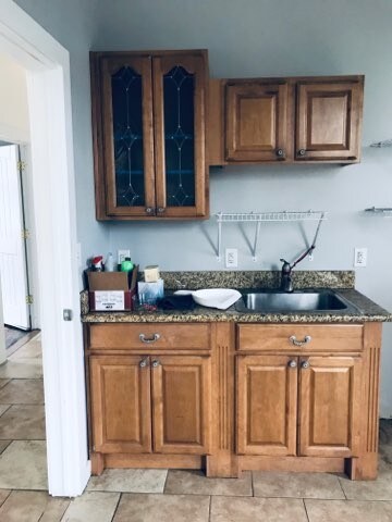 More Photos Of 3913-3915 Eastern Ave, Cincinnati Storefront Retail Office For Lease