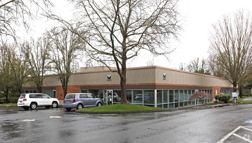 More Photos Of 7585-7591 SW Mohawk St, Tualatin Office For Sale